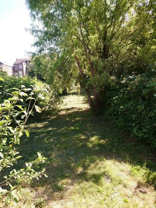 Villa Cour Et Jardin Revin  Esterno foto